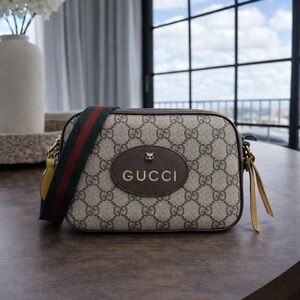 Gucci Neo Vintage GG Supreme Messenger Bag
